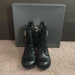 Vince Camuto Vo-Wannett Boots